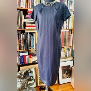 FRANCO MIRABELLI Elegant Pinstripe Navy Sheath Dress - Size 8 NWT - 💯 Wool